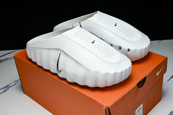 HQ4309-101 MIND 001 MEN'S AND WOMEN'S PRE COMPETITION TRAINING SLIPPERS LIGHT GRAY/GREY
