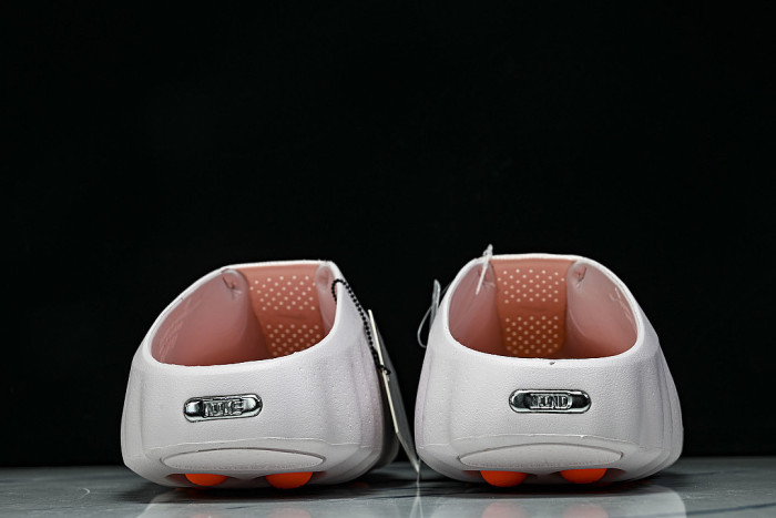 HQ4307-610 MIND 001 SLIDE PEARL PINK/HYPER CRIMSON/BLACK/CHROME