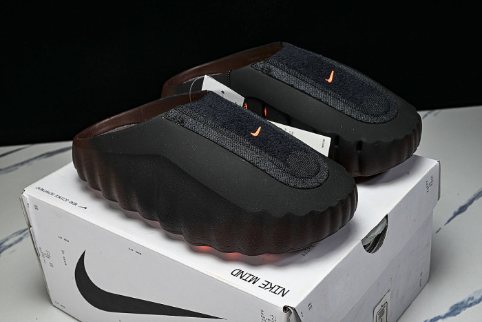 IR2175-200 MIND 001 FLYKNIT SLIDE BRONZE ECLIPSE/TOTAL ORANGE/BLACK