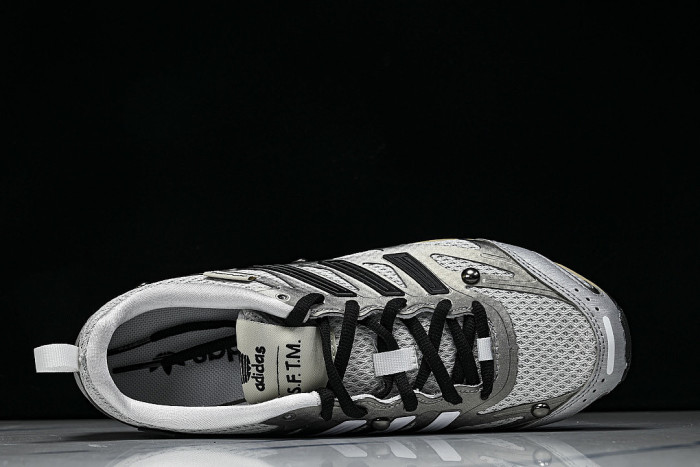 HP3521 ADIZERO PR CLOUD WHITE/SILVER METALLIC/CORE BLACK