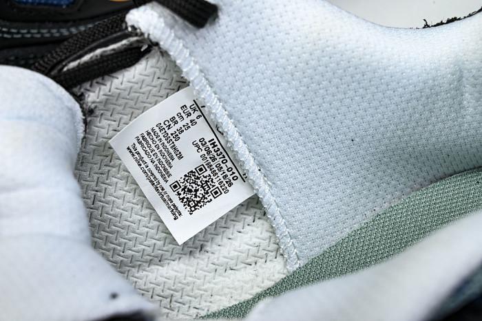 IH3370-010 GATO SE LOW-TOP CASUAL SHOES BLACK/GREEN ABYSS/CANNON/WHITE