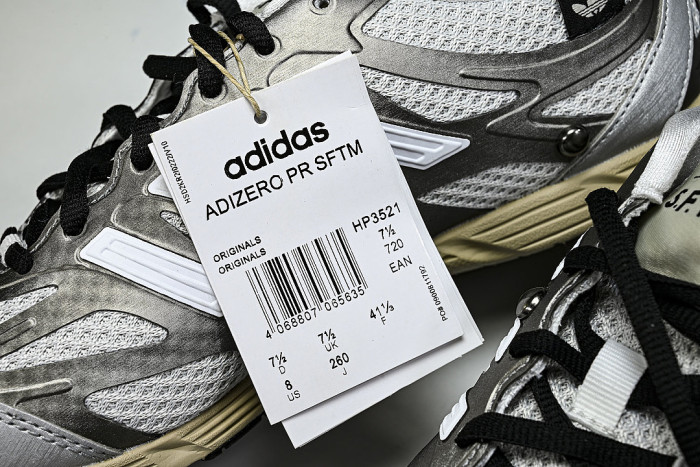 HP3521 ADIZERO PR CLOUD WHITE/SILVER METALLIC/CORE BLACK