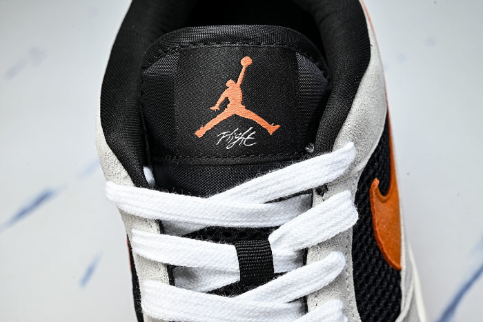 HJ6777-018 JORDAN CMFT ERA BLACK/SAIL/COCONUT MILK/STARFISH