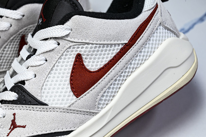 HJ6777-101 JORDAN CMFT ERA SAIL/BLACK/LIGHT CREAM/REDSTONE