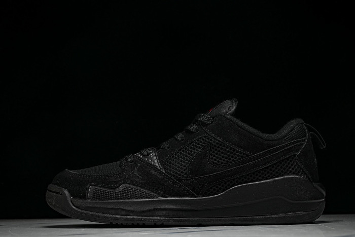 HJ6777-060 JORDAN CMFT ERA BLACK/GYM RED/ANTHRACITE/BLACK