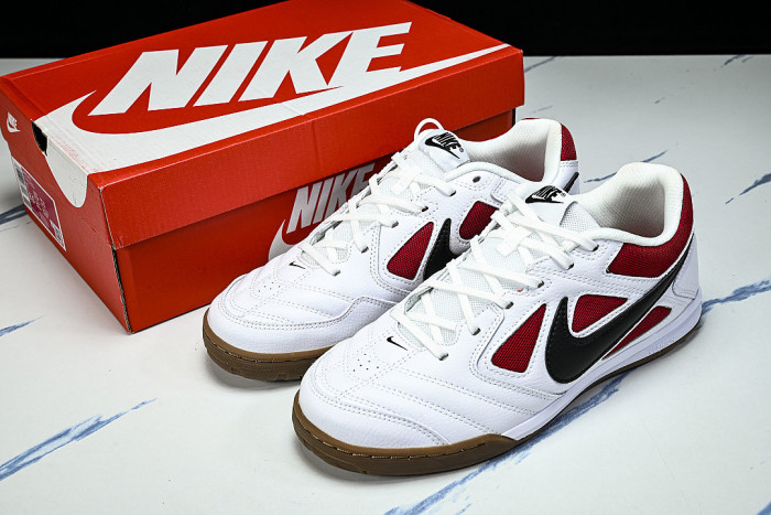 IB8509-100 GATO LOW-TOP CASUAL SHOES WHITE/GYM RED/GUM DARK BROWN/BLACK