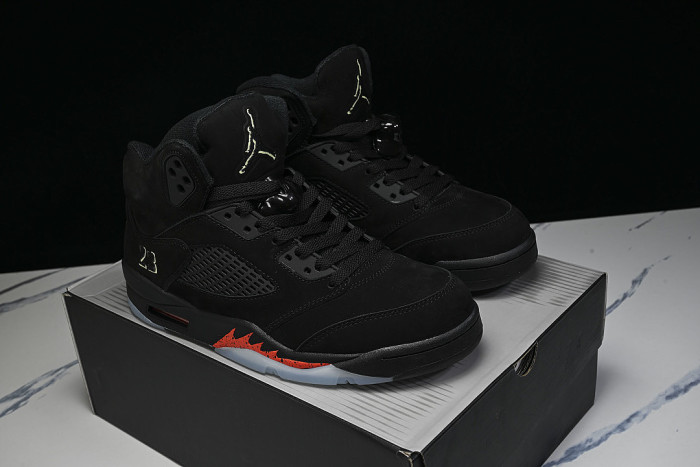 HQ7978-001 AIR JORDAN 5 RETRO OG AJ5 BASKETBALL SHOES BLACK/INKINESS