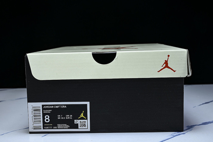 HJ6777- 006 JORDAN CMFT ERA BLACK/WOLF GREY/WHITE/INFRARED 23