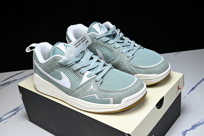HJ6778-002 JORDAN CMFT ERA LOW-TOP RETRO CASUAL SPORTS SHOES CANNON/SAIL