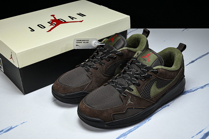 HJ6777-200 JORDAN CMFT ERA LOW-TOP RETRO CASUAL SPORTS SHOES BAROQUE BROWN/BLACK/GYM RED