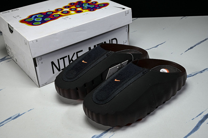 IR2175-200 MIND 001 FLYKNIT SLIDE BRONZE ECLIPSE/TOTAL ORANGE/BLACK