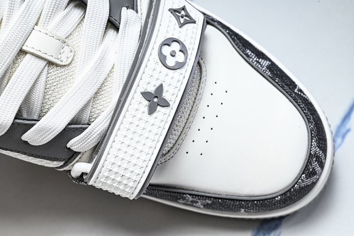 LEATHER SPORTS SHOES WHITE/BLACK/GREY
