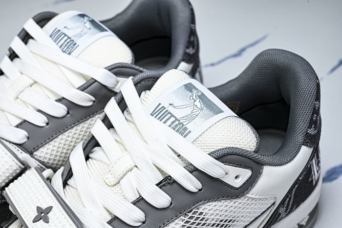 LEATHER SPORTS SHOES WHITE/BLACK/GREY
