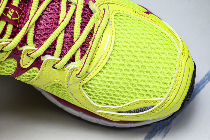 T485N-0793 GEL-NIMBUS 16 SPORTIVE CASUAL RUNNING SHOES GREEN/PINK/GREEN