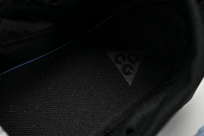 HV8113-002 ZOOMX ACG ZEGAMA BLACK/ANTHRACITE