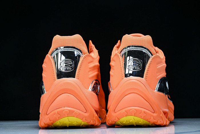 DZ7293-800 HOT STEP 2 TOTAL ORANGE/UNIVERSITY GOLD/CHROME