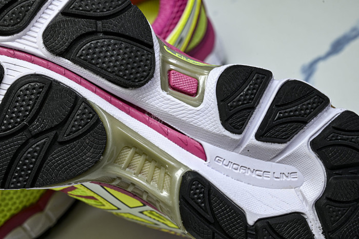 T485N-0793 GEL-NIMBUS 16 SPORTIVE CASUAL RUNNING SHOES GREEN/PINK/GREEN