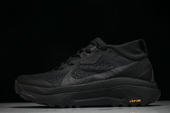 HV8113-002 ZOOMX ACG ZEGAMA BLACK/ANTHRACITE