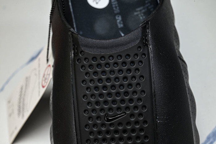 HQ4307-005 MIND 001 SLIDE BLACK/ANTHRACITE/COOL GREY