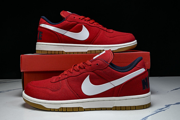 854166-600 BIG LUX LOW UNNIVERSITY RED/MIDNIGHT NAVY/GUM LIGHT BROWN/SAIL