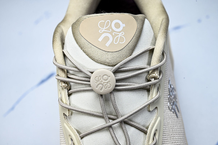 ON RUNNING LEISURE SPORTS SHOES BEIGE/BEIGE/BEIGE