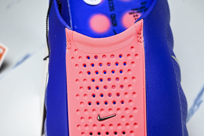 IZ6659-400 MIND 001 AMP SLIDE PURPLE / NEON PINK
