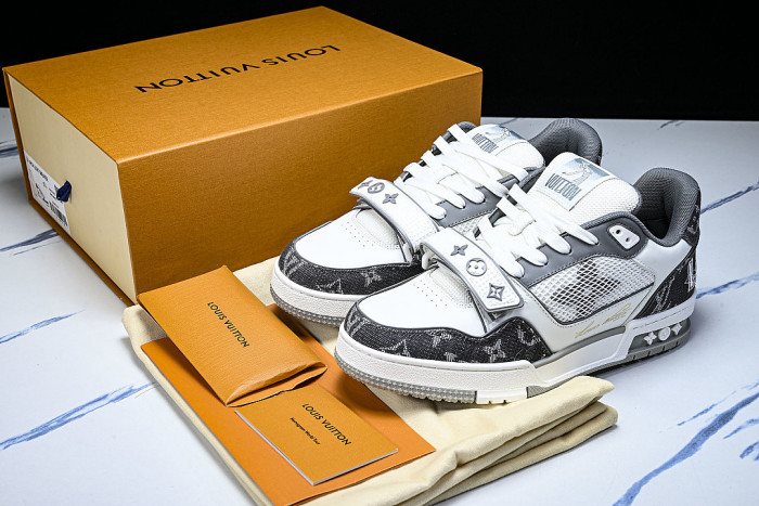 LEATHER SPORTS SHOES WHITE/BLACK/GREY