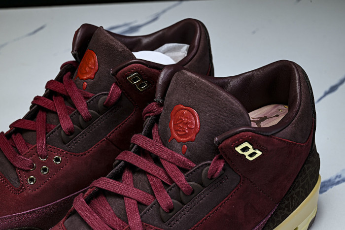 IO7744-600 JORDAN 3 RETRO PRM TEAM RED/METALLIC GOLD/BURGUNDY CRUSH/COCONUT MILK/SMOKEY MAUVE