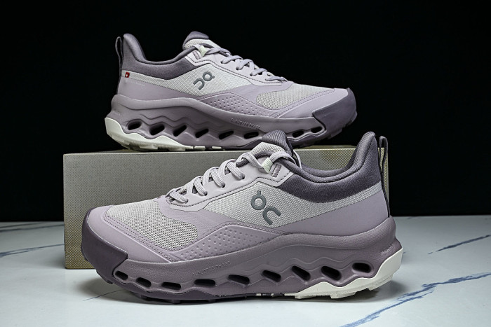 3WG10334039 ON RUNNING CLOUDHORIZON 2 FADE/HERON