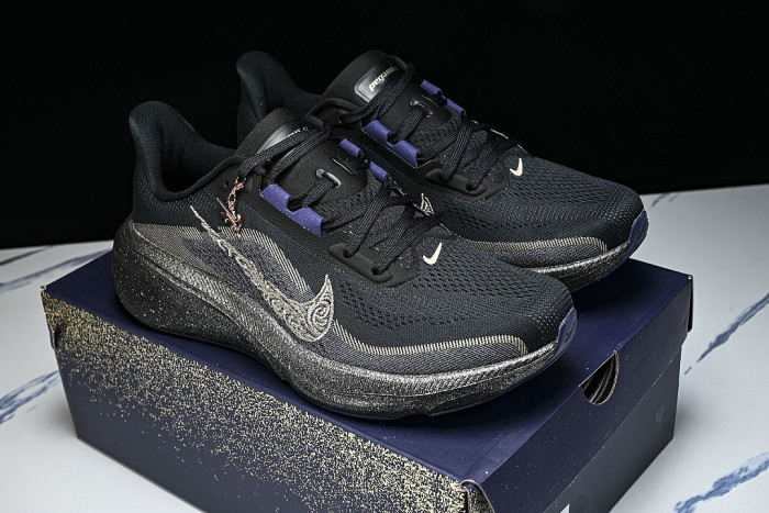 IR7192-001 AIR ZOOM PEGASUS 42 BLACK/PITCH BLUE/BLACKENED BLUE/BLUR