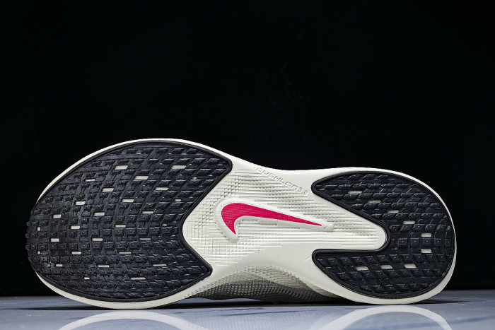 HM9697-013 AVA X BREATHABLE AND SUPPORTIVE RUNNING SHOES GREY/WHITE/PINK