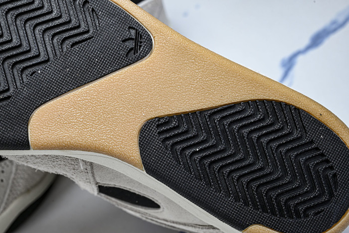 JS3886 BADBO 1.0 OFF WHITE/CORE BLACK/GUM