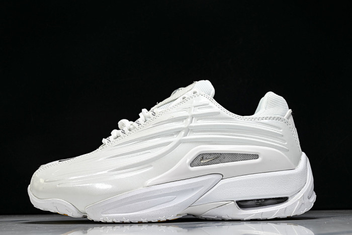 DZ7293-100 HOT STEP 2 WHITE/CHROME/UNIVERSITY GOLD