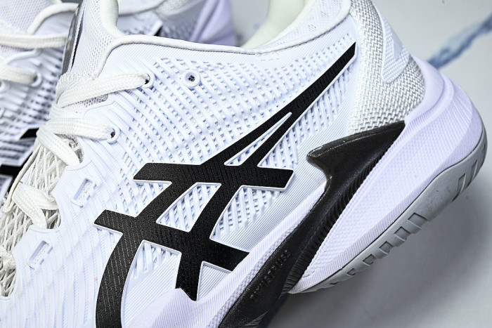 1041A370-100 COURT FF 3 WHITE/BLACK/WHITE