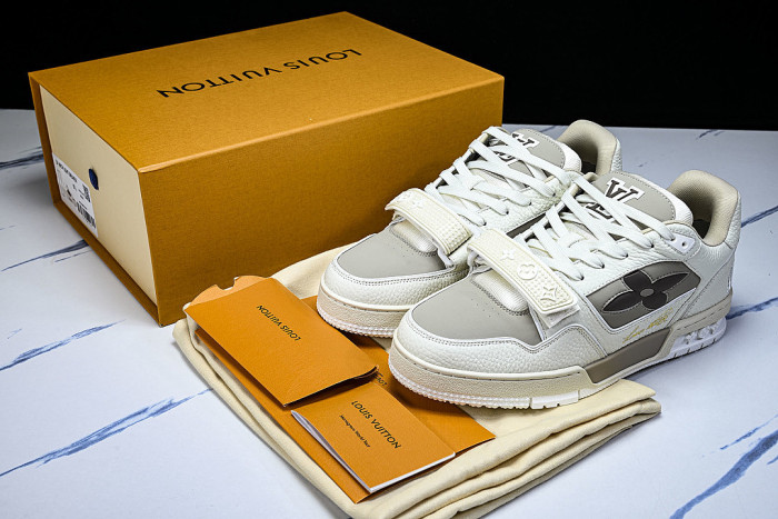 LEATHER SPORTS SHOES WHITE/BROWN/WHITE