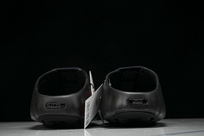 HQ4307-005 MIND 001 SLIDE BLACK/ANTHRACITE/COOL GREY