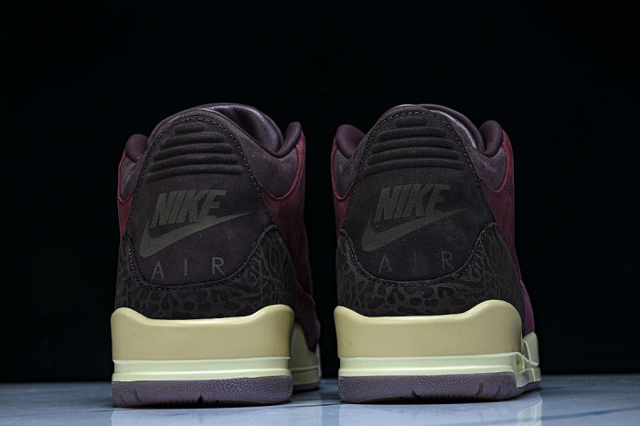 IO7744-600 JORDAN 3 RETRO PRM TEAM RED/METALLIC GOLD/BURGUNDY CRUSH/COCONUT MILK/SMOKEY MAUVE