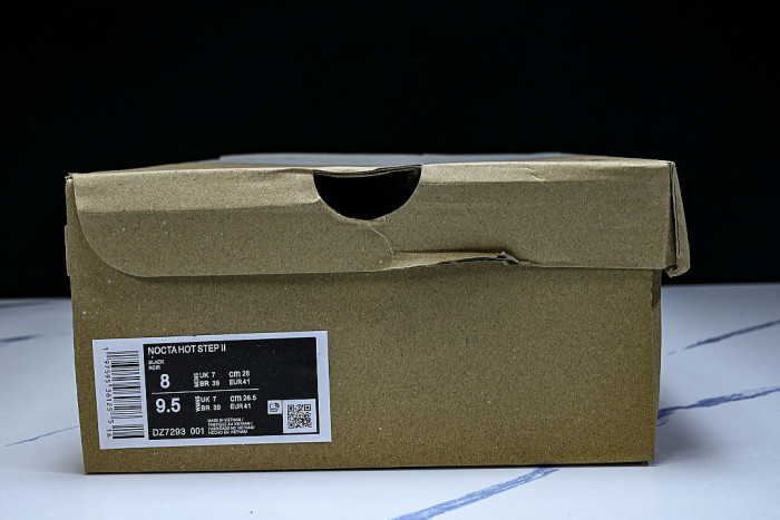 DZ7293-001 HOT STEP 2 BLACK/GUNMETAL/UNIVERSITY GOLD