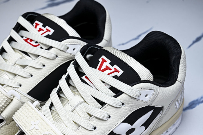 LEATHER SPORTS SHOES WHITE/BLACK/WHITE