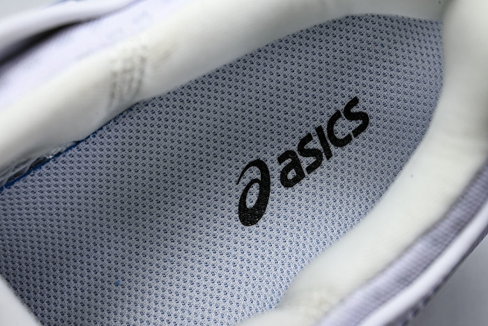 1041A370-100 COURT FF 3 WHITE/BLACK/WHITE