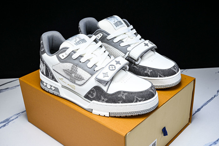 LEATHER SPORTS SHOES WHITE/BLACK/GREY