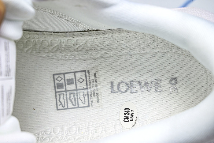 ON RUNNING LEISURE SPORTS SHOES WHITE/WHITE/WHITE
