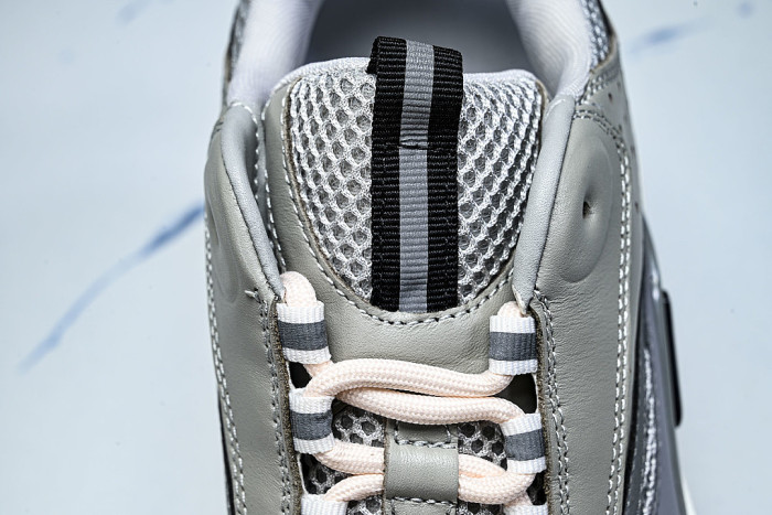 2026 NEW TRENDY LACE UP SPORTS SHOES FOR BOTH MEN AND WOMEN DARK GRAY/WHITE