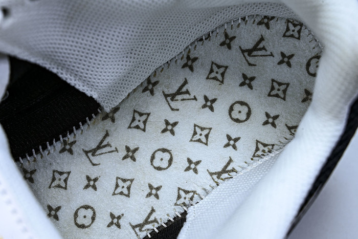 MESH-WOVEN SPORTY CASUAL RUNNING SHOES BLACK/WHITE/BLACK
