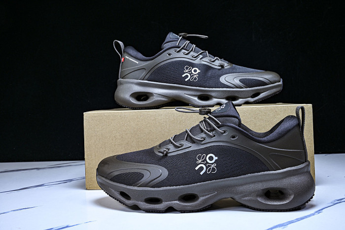 ON RUNNING LEISURE SPORTS SHOES BLACK/DARK BROWN