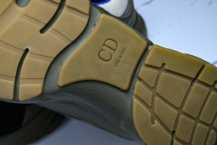 2026 THE NEW MEN'S SHOES ARE FASHIONABLE AND TRENDY LACE UP SPORTS SHOES ARMY GREEN/GREEN