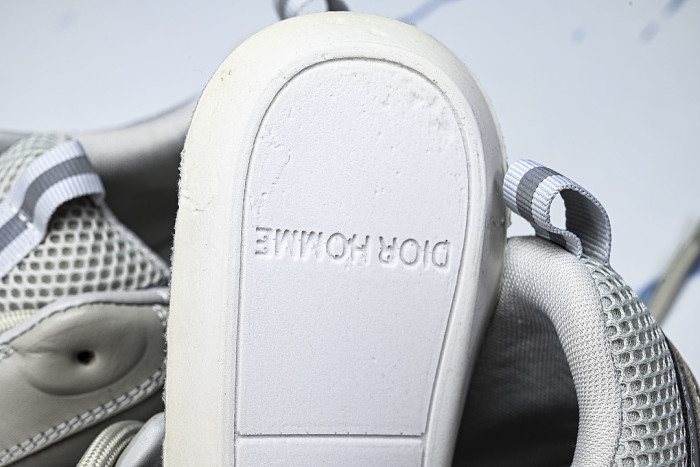2026 THE NEW MEN'S SHOES ARE FASHIONABLE AND TRENDY LACE UP SPORTS SHOES DARK GRAY/GREY