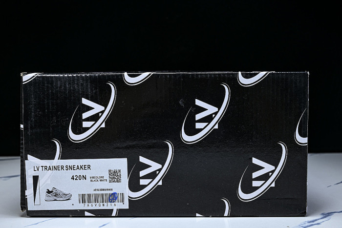 MESH-WOVEN SPORTY CASUAL RUNNING SHOES WHITE/BLACK/WHITE