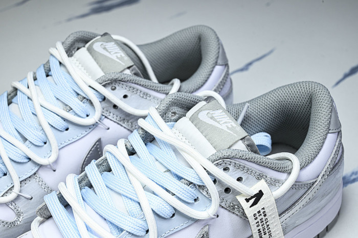 HF5441-105 DUNK LOW CASUAL SNEAKERS WHITE/LIGHT SMOKE GREY/WHITEC