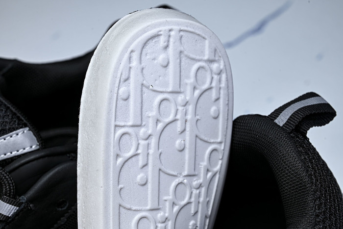 2026 THE NEW MEN'S SHOES ARE FASHIONABLE AND TRENDY LACE UP SPORTS SHOES BLACK/INKINESS